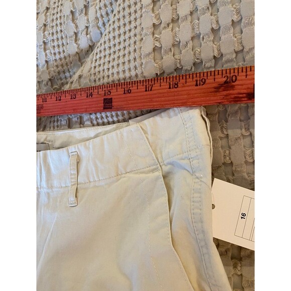 A New Day Pants NWT High Rise Straight Leg Slacks Cream Plus Size 16 R Cropped - Picture 8 of 9